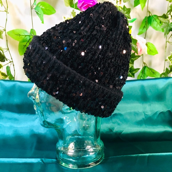 Zara | Accessories | Zara Beanie 
